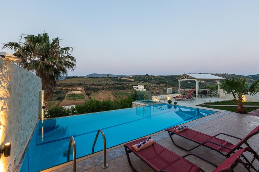 Sea View Villas Episkopi-Chania エクステリア 写真